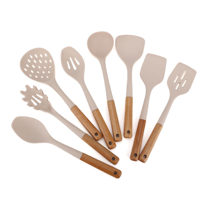 Gli utensili da cucina in silicone sono la scelta più sicura e intelligente per la cucina moderna