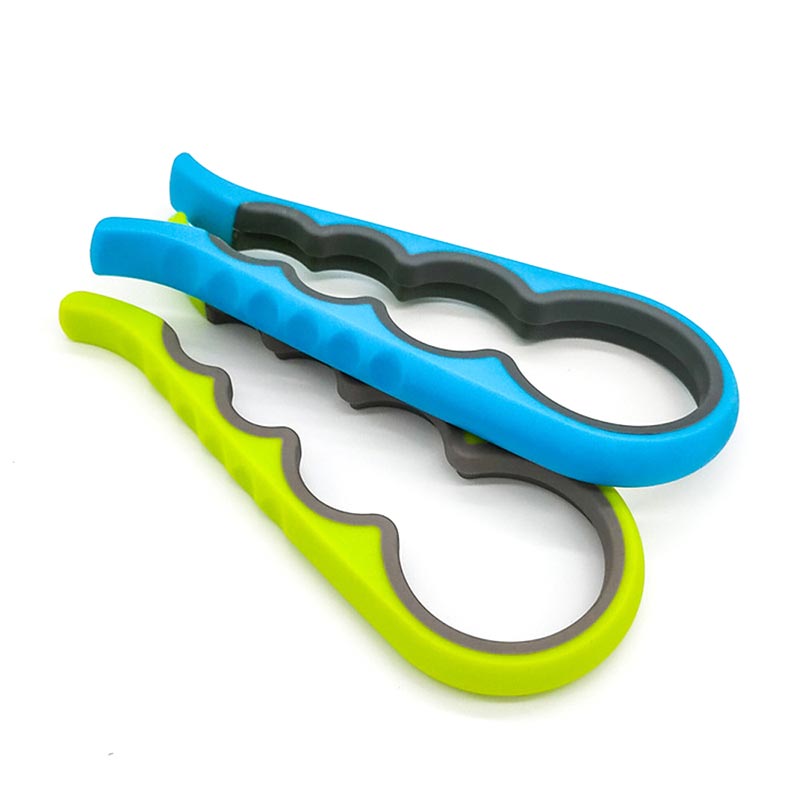 Apribottiglie quattro in uno